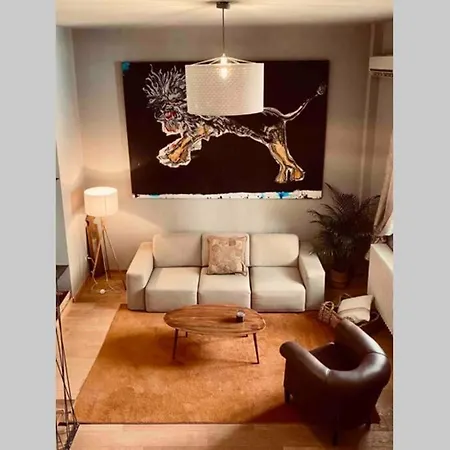 Artist's Loft *